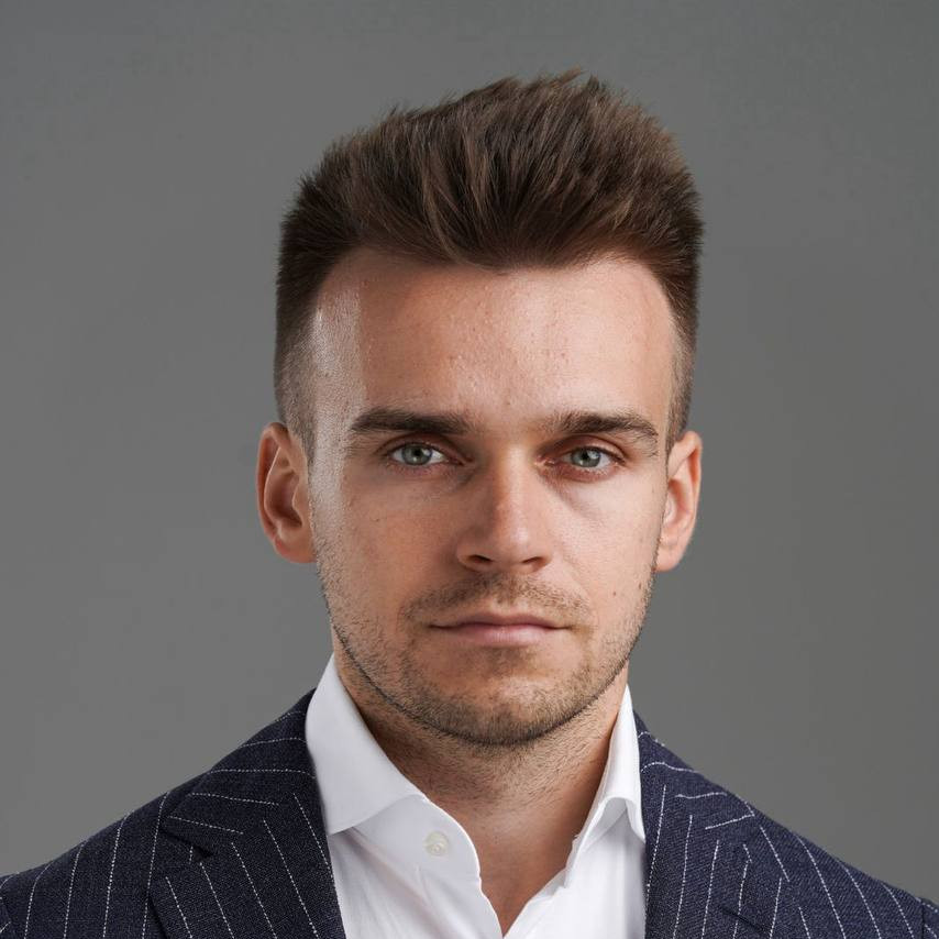 Евгений Лашков